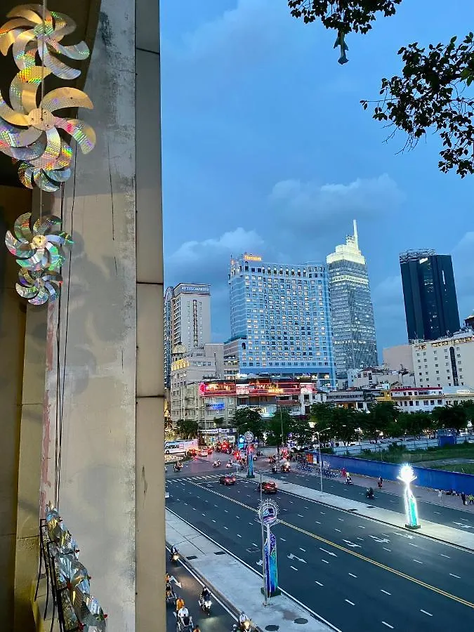 Appartamento Le Bijou Chic In The Heart Of Saigon Charm With View Thành Pho Ho Chí Minh 0*,